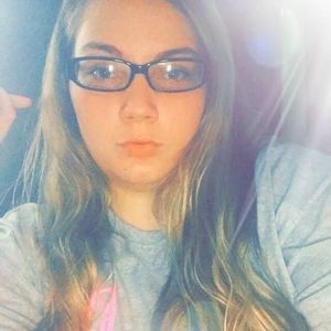 Meet your Posher, Lizzy